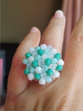 Swarovski Elements Mint Green & Alabaster White Flower Cluster Ring Handmade NWT